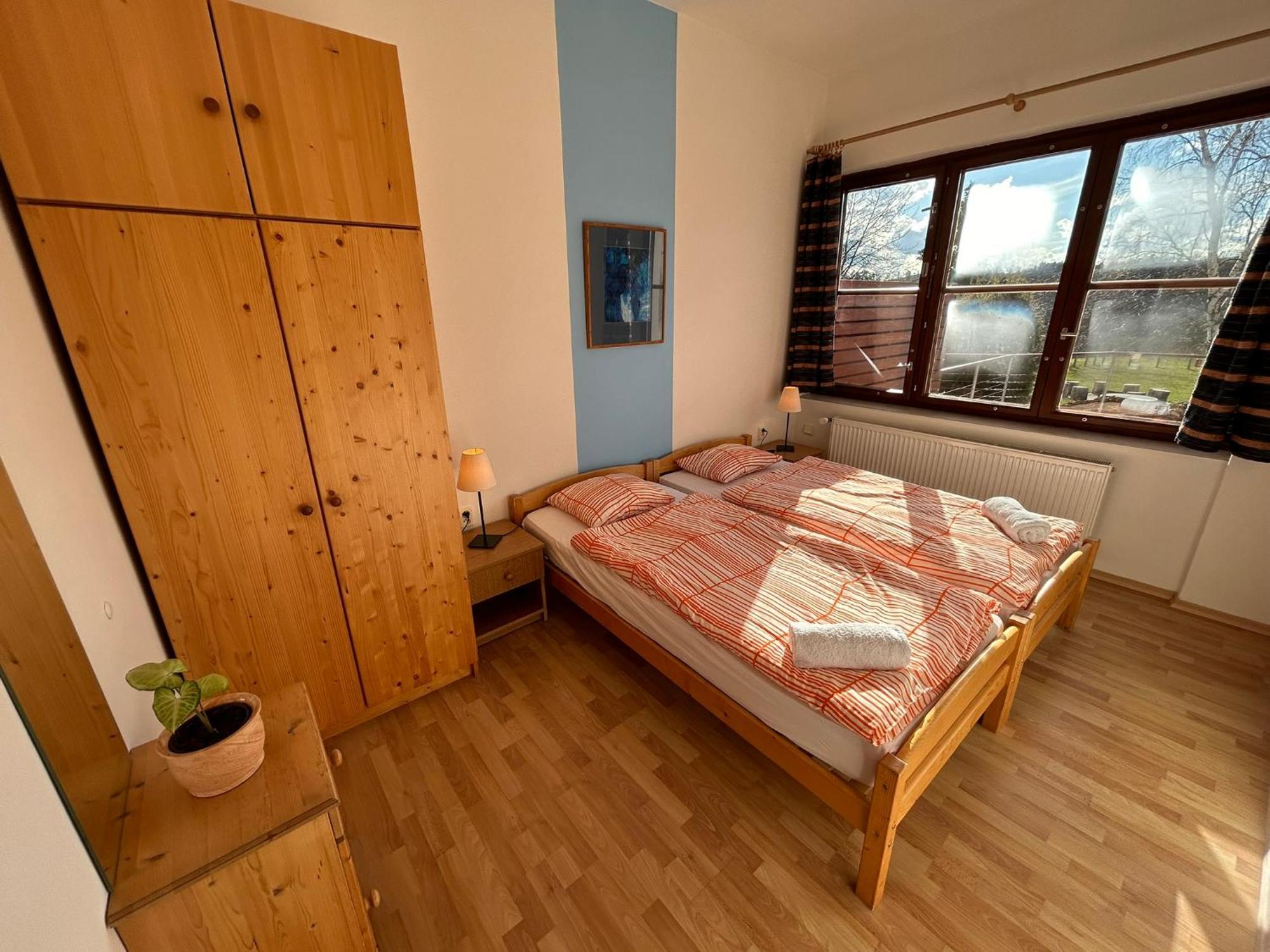Penzion Majak Dublovice Zewnętrze zdjęcie